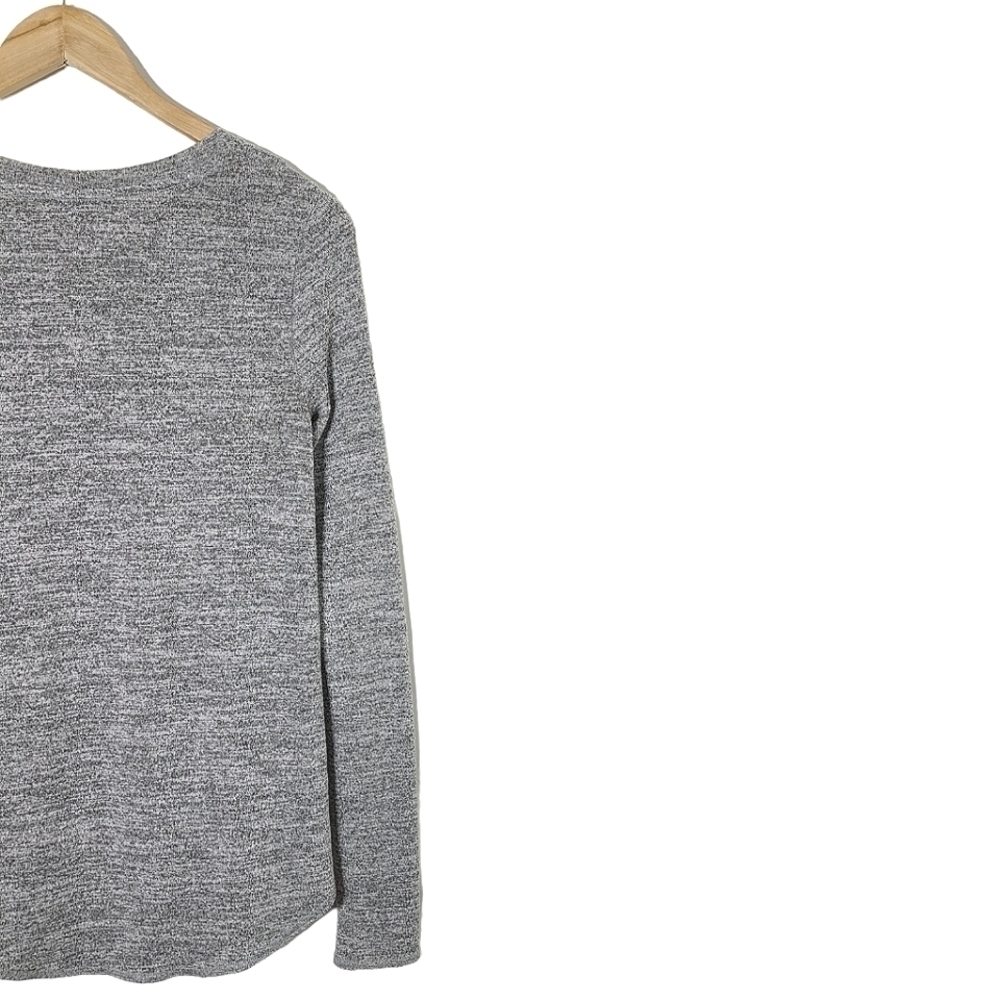 Aritzia Wilfred Free Diapason Gray Long Sleeve Tee Women's Size M - Picture 11 of 14